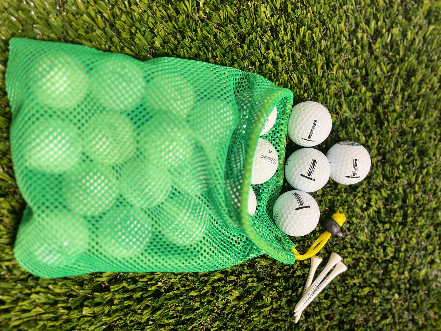 Titleist Tour Soft White - Baker's Dozen in Mesh Bag