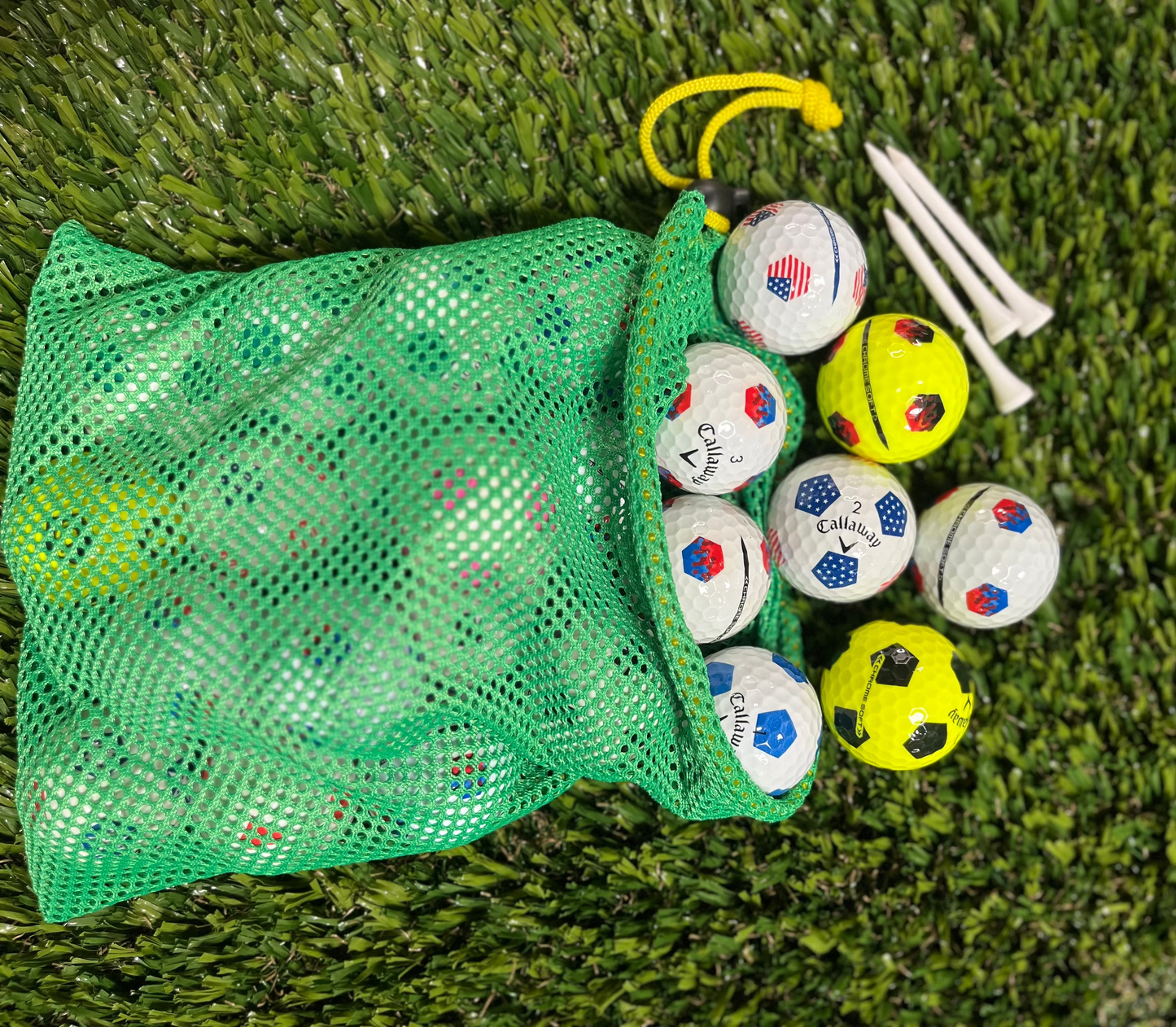 Callaway Chrome Soft Truvis Mixed Soccer Balls - Baker's Dozen in Mesh Bag